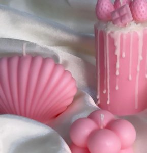 Set of candles