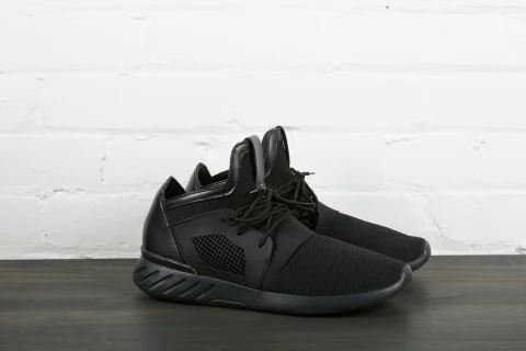 Sneaker shoes men